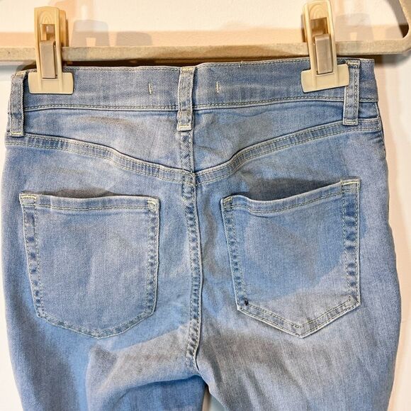 Free People Anthropologie Distressed Fringe High Waisted Ankle Jeans Sz 26 - Picture 5 of 8